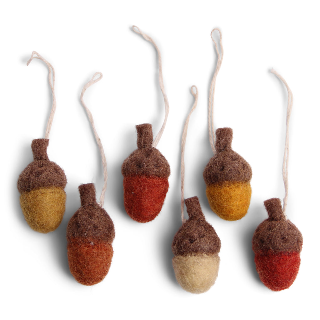 En Gry & Sif Rusty Red acorns Set of 6