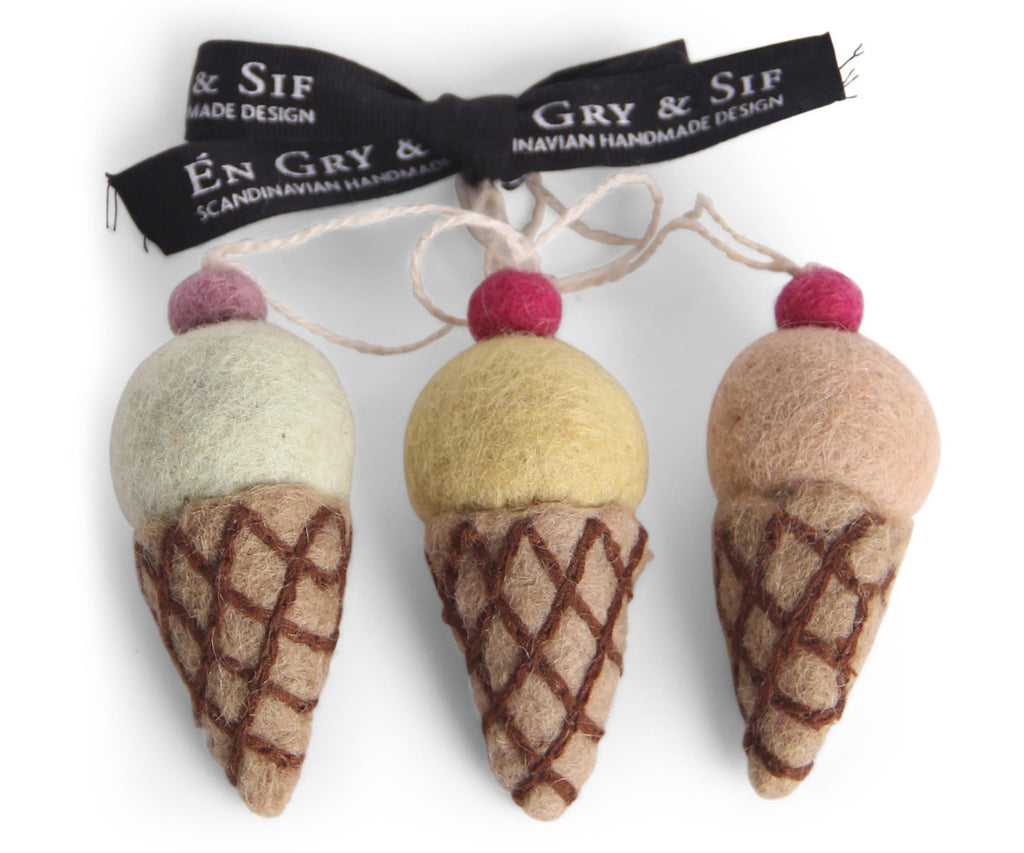 En Gry & Sif Set of Three Ice Creams