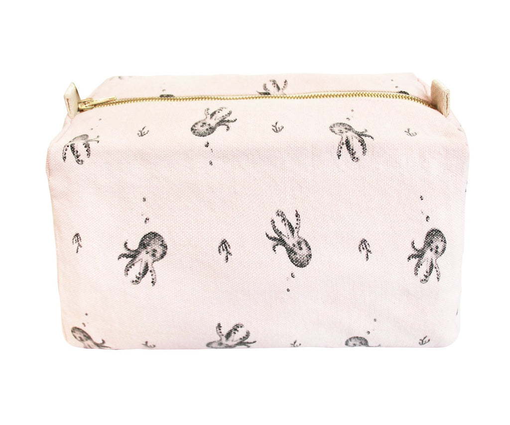 Rose In April Octopus Wash Bag Light Pink